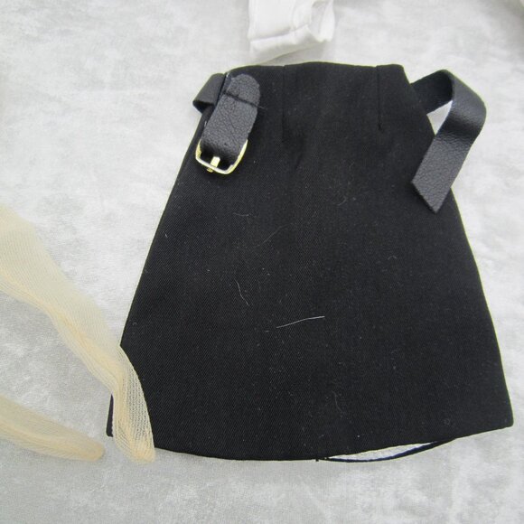 Tonner Tyler Wentworth Signature Style Outfit, for 16" Fashion Doll - Picture 8 of 9